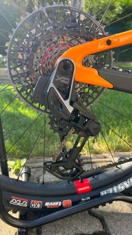Santa Cruz Tallboy X0 AXS RSV 2024, veľkosť rámu: L (175 - 1 - 4