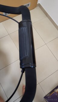 Thule Urban Glide 2 (2023) s korbičkou. - 4