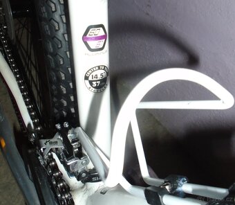Prodám dívčí MTB kolo Merida Juliet40. - 4