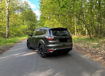 Ford Kuga 2.0 TDCi AWD ST-Line - 4
