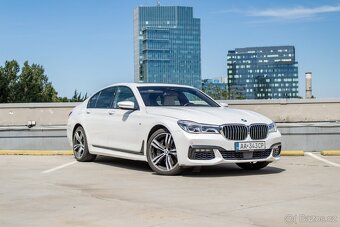 BMW 750i/ Laserové svetlá/ Bowers & Wilkins/ Soft Close - 4