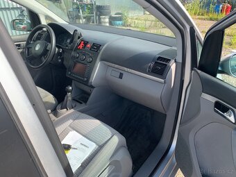 Volkswagen Touran 1.9tdi NOVÁ STK - 4