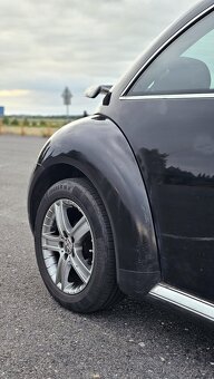 Volkswagen New Beetle, 1.6 benzín, 74kw , r. 2001 - 4