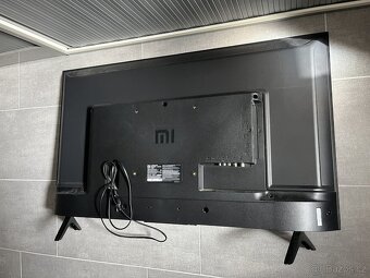 Nefunkční SMART LED TV Xiaomi L43M6-6AEU - 4