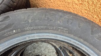 CONTINENTAL 205/55 R17 DOT 4020 Letní CENA ZA 4ks 1500KČ - 4