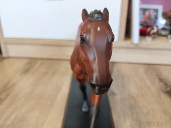 Breyer American Pharoah - 4