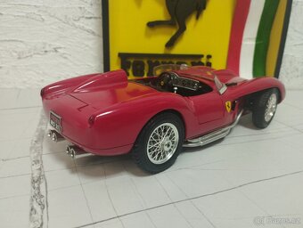 Ferrari  250 Testa Rossa 1/18 Bburago - 4