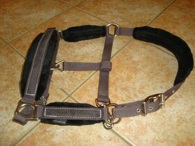 jezdecká ohlávka s beránkem - vel. Cob, zn. FOUGANZA - 4