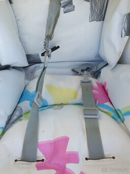 Dětská jídelní židle - 4