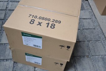 Škoda Superb III/IV/VW Passat B8-NOVÉ orig.Alu 18-8x18,ET44 - 4