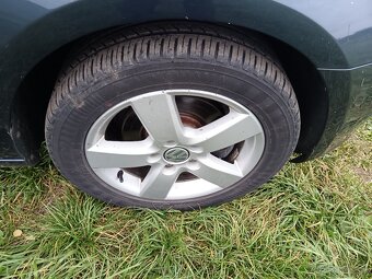 Golf VI 1.6 TDI 77kw perfektní stav style top - 4