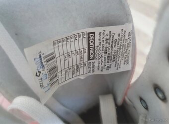 Oxelo růžové kolečkové brusle - 4