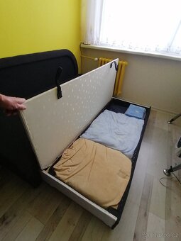 Rozkládací gauč s úložným prostorem - 4