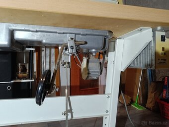 Šicí stroj siruba - 4