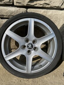 ALU kola (bez pneu) r17 5x100 ET35 - 4