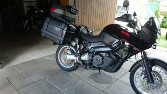 Aprilia Caponord 1000 - 4