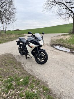 Yamaha XJ6 Diversion F - 4