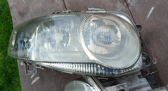 Světla Alfa Romeo 147 přední - 4