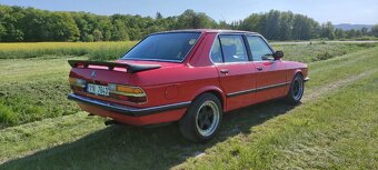 BMW E28 525E - 4