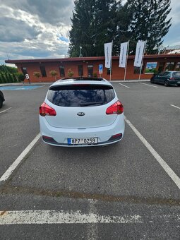Kia Ceed - 4