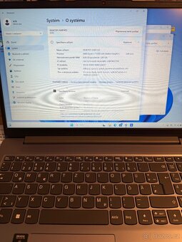 Lenovo IdeaPad Slim 3 - 4