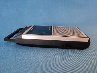CASSETTE RECORDER PANASONIC RQ-2739. - 4