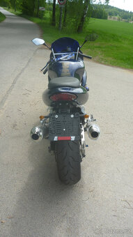 Suzuki TL 1000 S - 4