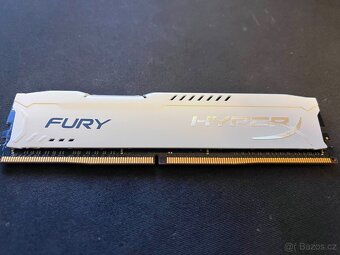 8x 8GB RAM DDR4 2400 Mhz - HX424C15FW2/8 - 4