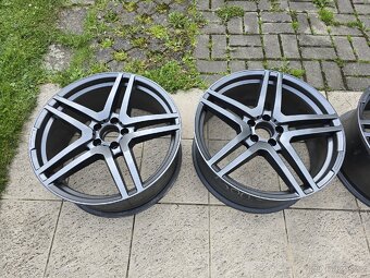 Alu R20 5x112 8.5J ET35 - 4