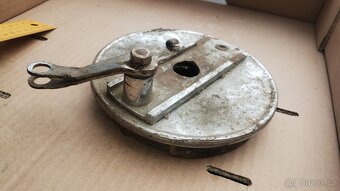 Jawa Pérák brzdový štít - 4