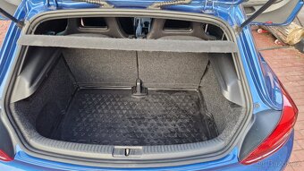 Volkswagen Scirocco 1.4 TSI SPORT 118 kw - 4