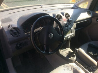VW Caddy LIFE 1.9 TDI BLS BKC náhradní díly - 4