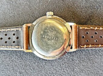 Československé mechanické vintage retro hodinky PRIM Datum - 4