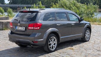 Fiat Freemont 2.0JTD 125kw AT AWD Lounge - 4