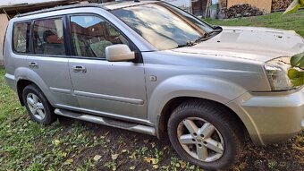 Nissan X-trail 2,2 TDI - 4