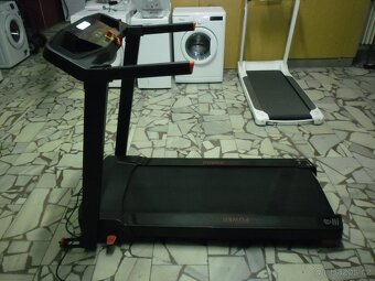 Prodáme běžecký pás Domyos Run100E, verze B - 4