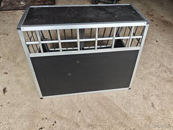 Klec pro přepravu psů v autě - 4