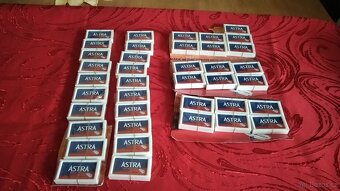 NOVÁ PĚKNÁ DĚTSKÁ JARNÍ BUNDA A JINÉ.VELIKOST 128/134 - 4