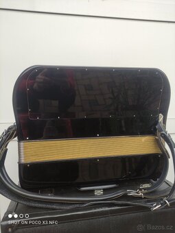 Hohner Maestro IV 120 basový B-grif - 4