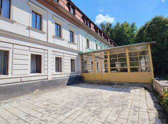 Areál Rezek, pozemek 9376 m2. - 4