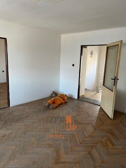 Prodej rodinného domu o rozloze 328 m2, ulice Hostěnická, Po - 4