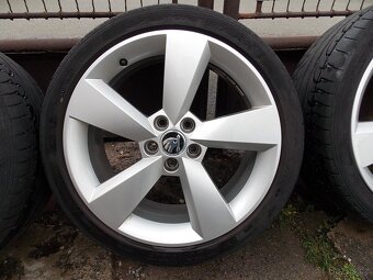 Letní sada ALU KOL 215/40 R17 DUNLOP 5X100 ŠKODA, AUDI, VW - 4