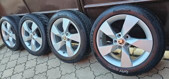 Originál alu Škoda Octavia 3 5x112 225/50 R17 - 5mm - 4