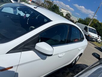 Ford Mondeo 2009 217km - 4