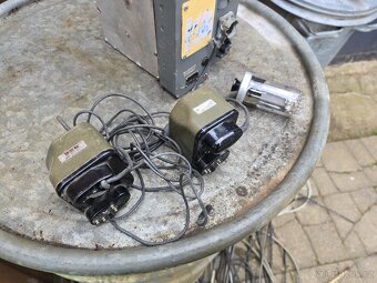 Radiostanice R-105 - 4