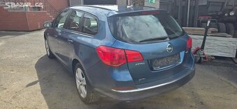 Opel Astra J CDTi - 4