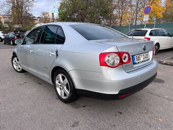 Volkswagen Jetta 1.9 tdi - 4