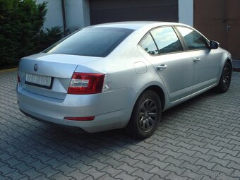 Škoda Octavia III 1.6tdi 66kw 2014 nová v ČR - 4