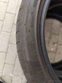Pneu Dunlop 225/40 R18 - 4