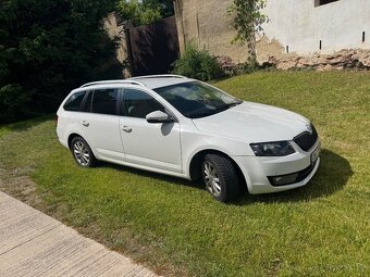 Skoda Octavia 3 2014 2.0tdi 110kw Automat kůže velke radio - 4